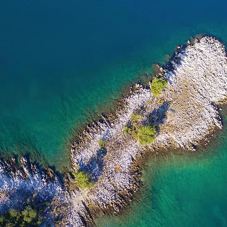 Awesome In With Wifi مالينسكا